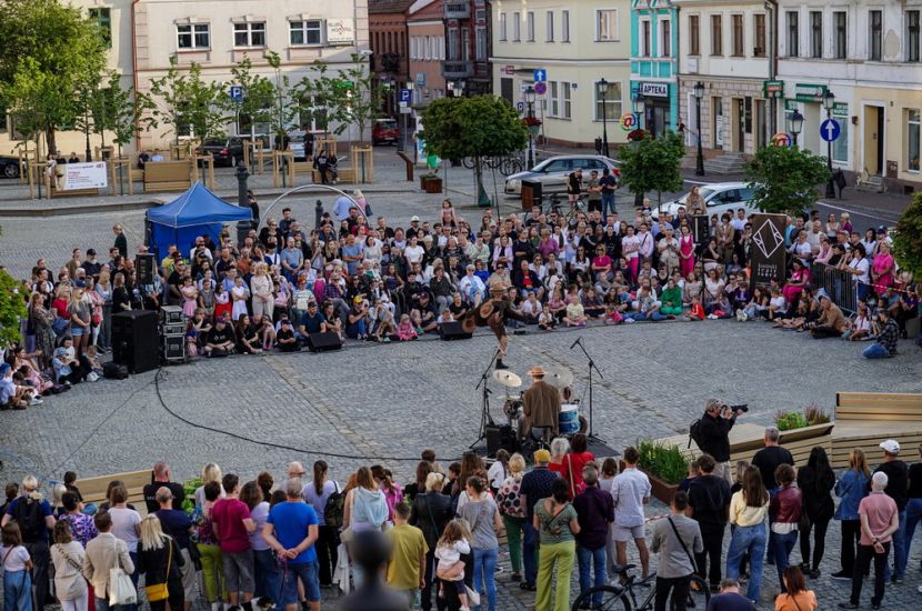 Link do artykułu - Okna na kulturę szeroko otwarte!