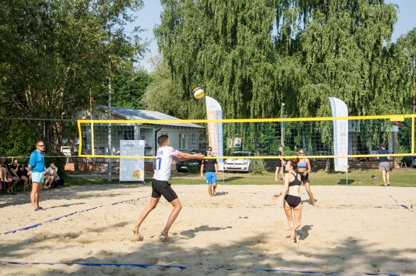 Link do artykułu - Siatkówka plażowa w Gosławicach