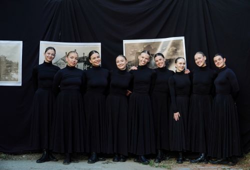 Galeria zdjęć do artykułu - „Wąski most” i tancerze