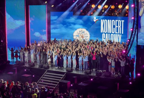 Galeria zdjęć do artykułu - 	Koncert galowy 45. Międzynarodowego Dziecięcego Festiwalu Piosenki i Tańca w Koninie