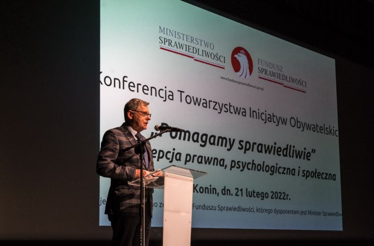 Link do artykułu - Pomagać sprawiedliwie