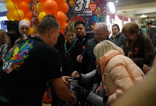 Orkiestrowy tort i chleb od Anielskiej Załogi