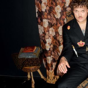 BŁAŻEJ KRÓL WYSTĄPI NA SCENIE DOMU KULTURY OSKARD!