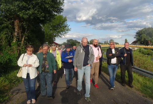 Galeria zdjęć do artykułu - Pieszo na inhalacje