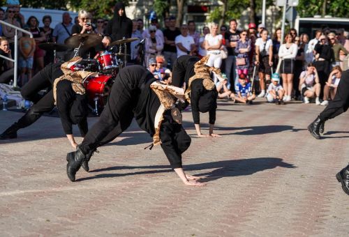 ORIGAMI KONIŃSKI TEATR TAŃCA