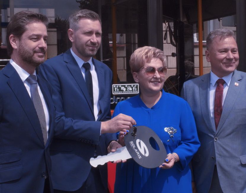 Link do artykułu - Wodorowy Solaris wozi pasażerów w Koninie