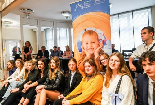 Wręczenie tytułu podczas sesji Rady Miasta Konina