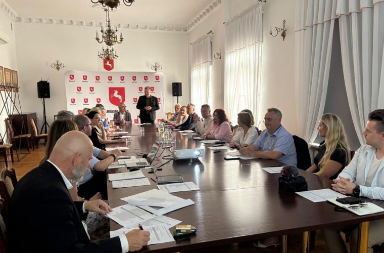 Link do artykułu - Dziewięć firm nominowanych do statuetki „Złotego Konia”