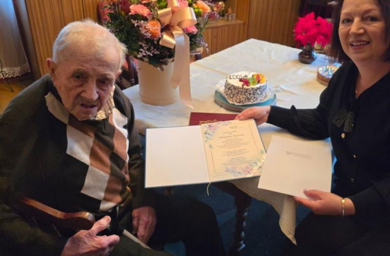 Setne urodziny w pierwszy dzień nowego roku