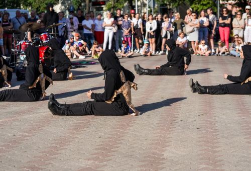 ORIGAMI KONIŃSKI TEATR TAŃCA