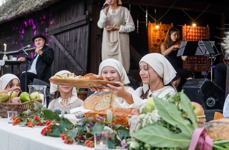 Link do artykułu - Nawet „Wąskim mostem” miłość przejdzie zawsze