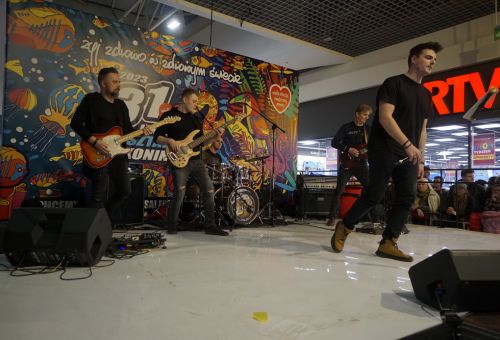 Orkiestrowy tort i chleb od Anielskiej Załogi