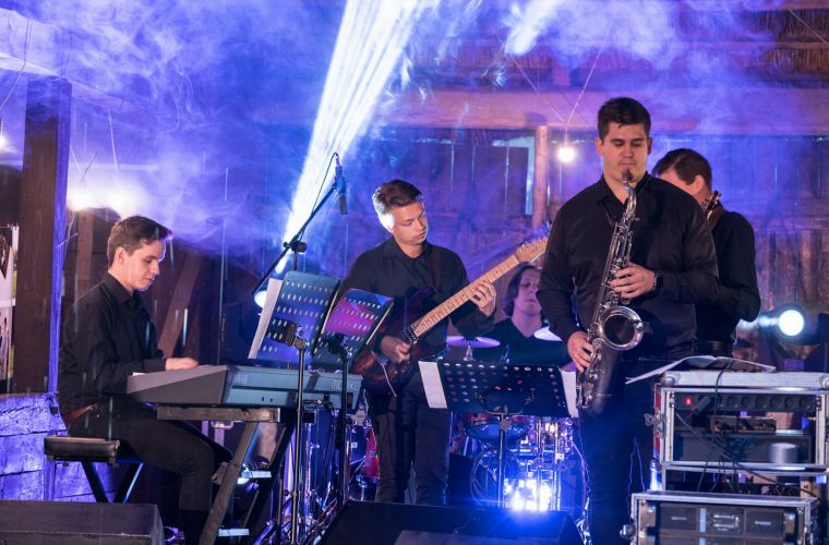 Link do artykułu - Jazz w stodole