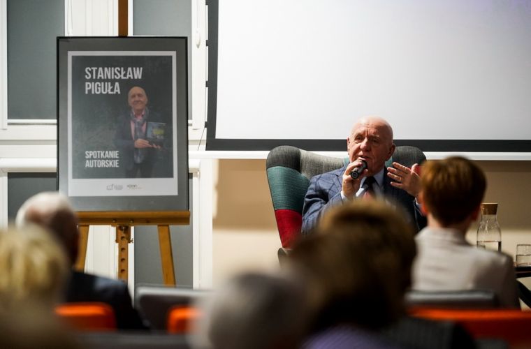 Link do artykułu - Od romansu do mrocznego kryminału, czyli twórcza droga Stanisława Piguły