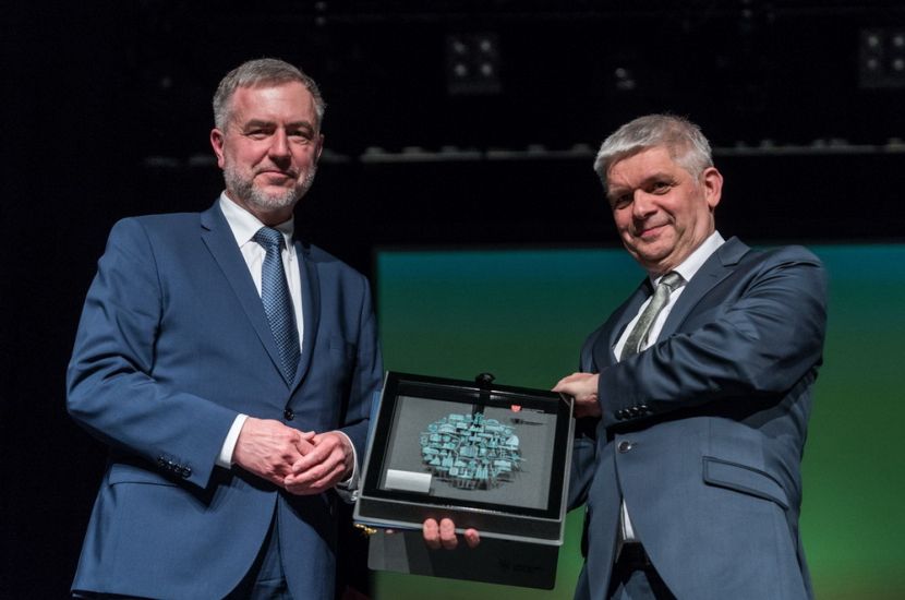 Link do artykułu - 20 lat dla Chopina