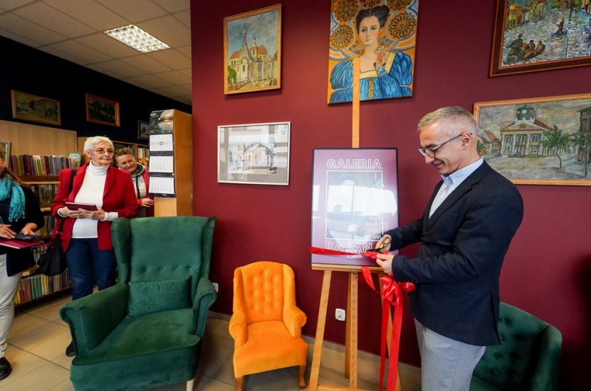 Link do artykułu - „Galeria Bajana” otwarta