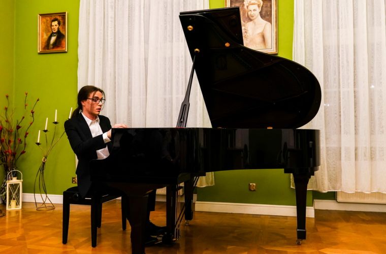 Link do artykułu - Urodzinowy Chopin w Żychlinie