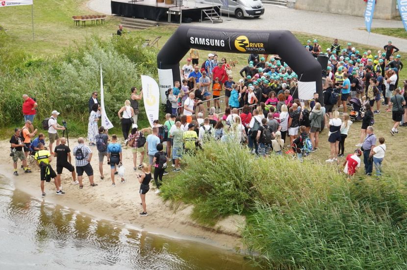 Link do artykułu - Triathloniści zawładnęli Koninem