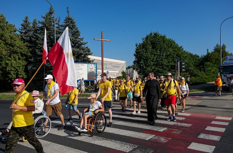 Na zdjęciu widzimy uczestników Pielgrzymki na Jasną Górę