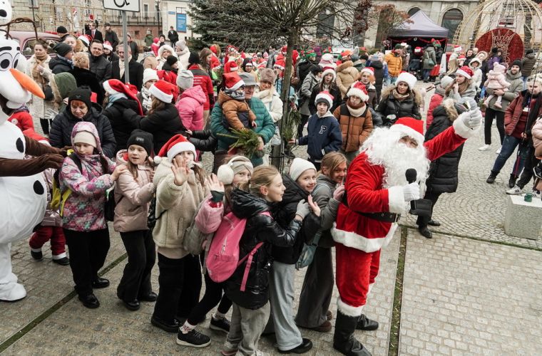 Link do artykułu - Mikołajki 2024 w Koninie [GALERIA ZDJĘĆ]