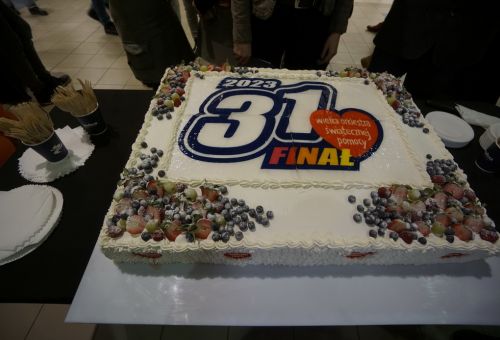 Orkiestrowy tort i chleb od Anielskiej Załogi