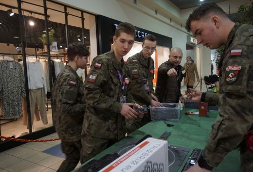 Orkiestrowy tort i chleb od Anielskiej Załogi