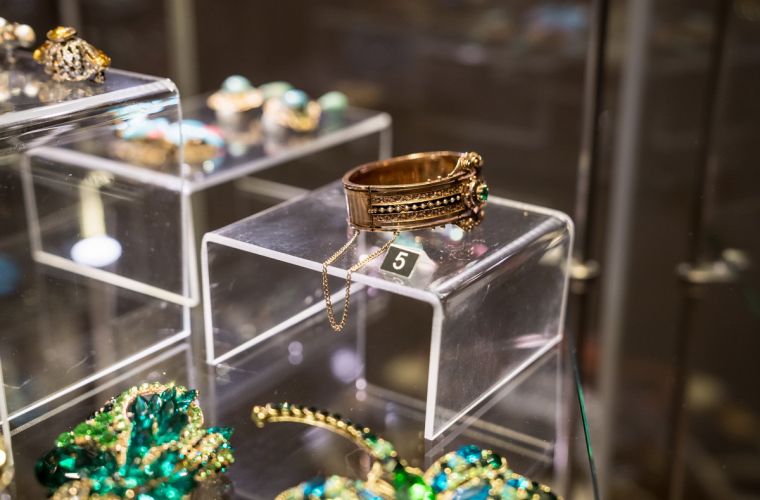 Link do artykułu - Piękne imitacje w muzeum