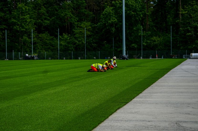 Link do artykułu -  Stadion przy Dmowskiego będzie miał nowy parking