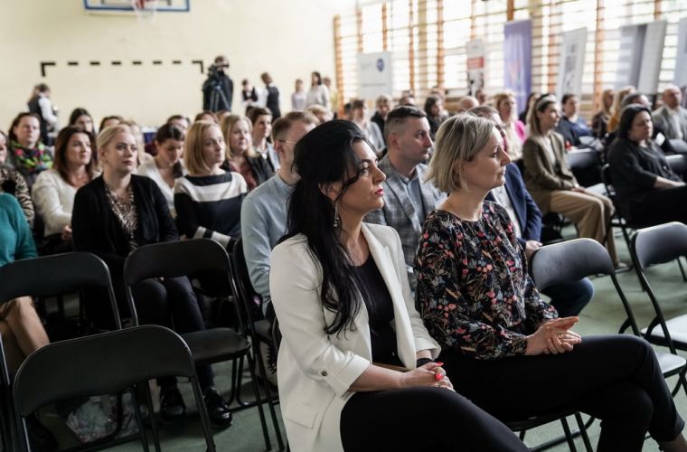 Link do artykułu - Kształcenie zawodowe w kontekście potrzeb rynku pracy