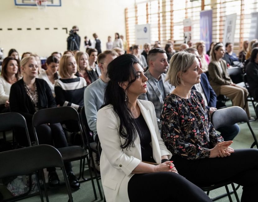 Link do artykułu - Kształcenie zawodowe w kontekście potrzeb rynku pracy