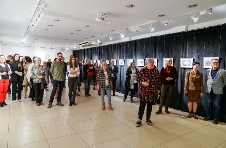 Link do artykułu - Rysunki i rzeźby architekta w CKiS