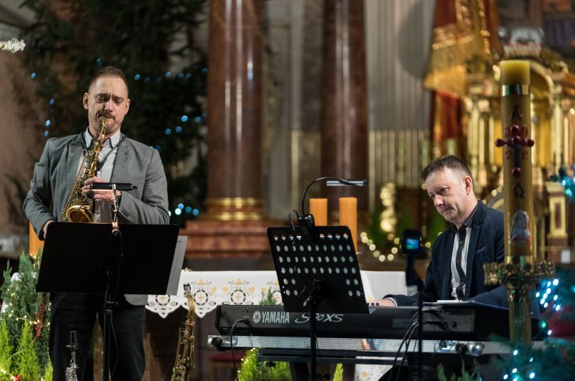 Link do artykułu - Muzyczne święta na wysokości
