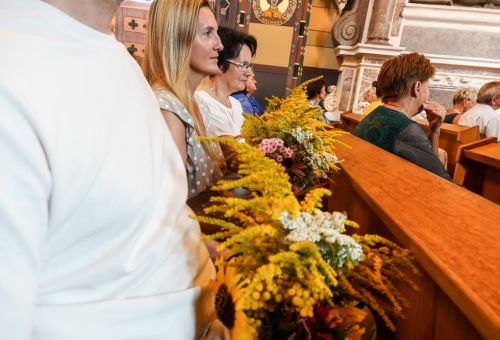 Msza św. i składanie kwiatów pod pomnikiem Marszałka Józefa Piłsudskiego