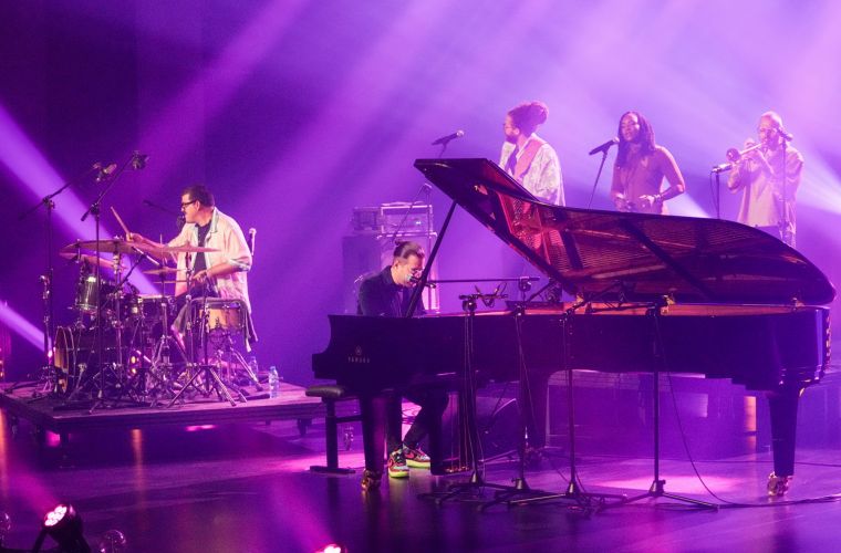 Na zdjęciu widzimy artystów występujących podczas festiwalu Jazzonalia 2026