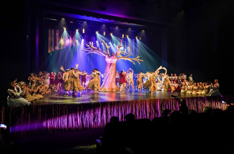 Link do artykułu - „Pod lipieńką” nowe widowisko Top Dance