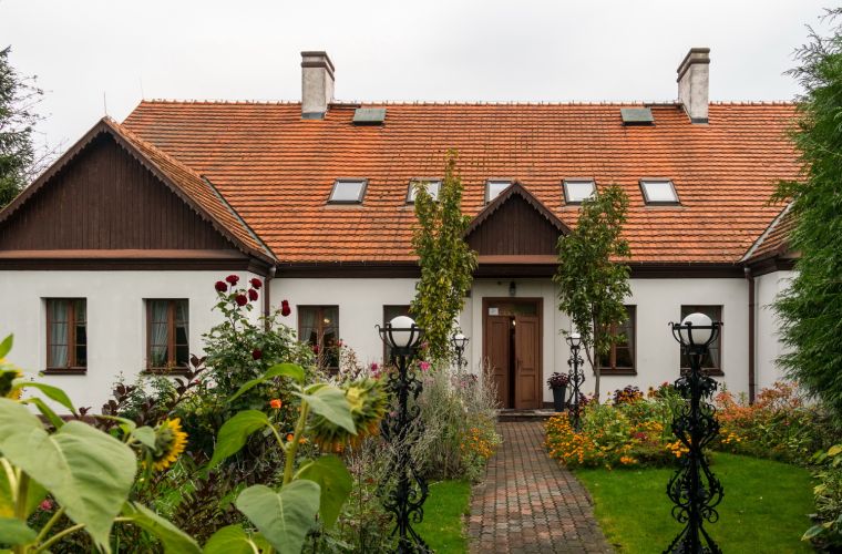 Link do artykułu - Jesienny ogród przy dworku Zofii Urbanowskiej [GALERIA]