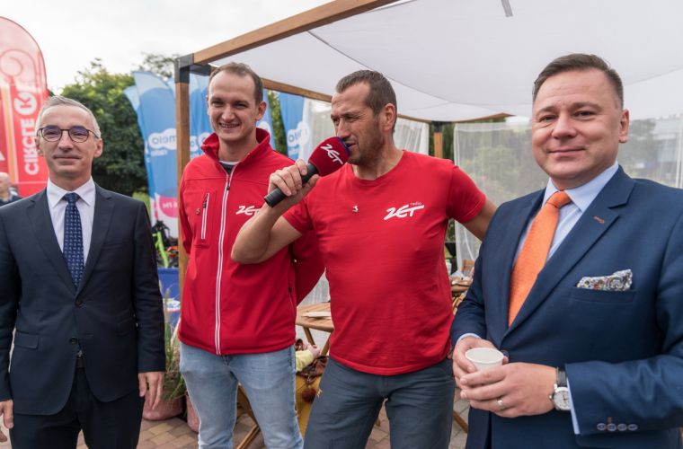 Link do artykułu - Śniadanie z Radiem ZET w Koninie