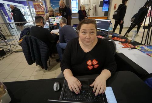 Orkiestrowy tort i chleb od Anielskiej Załogi