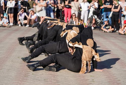 ORIGAMI KONIŃSKI TEATR TAŃCA