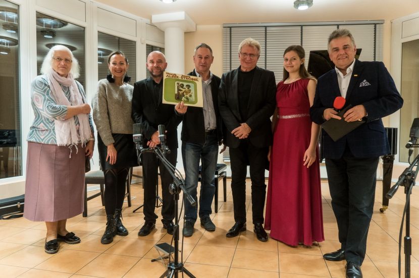 Link do artykułu - Gitarowa uczta w ratuszu