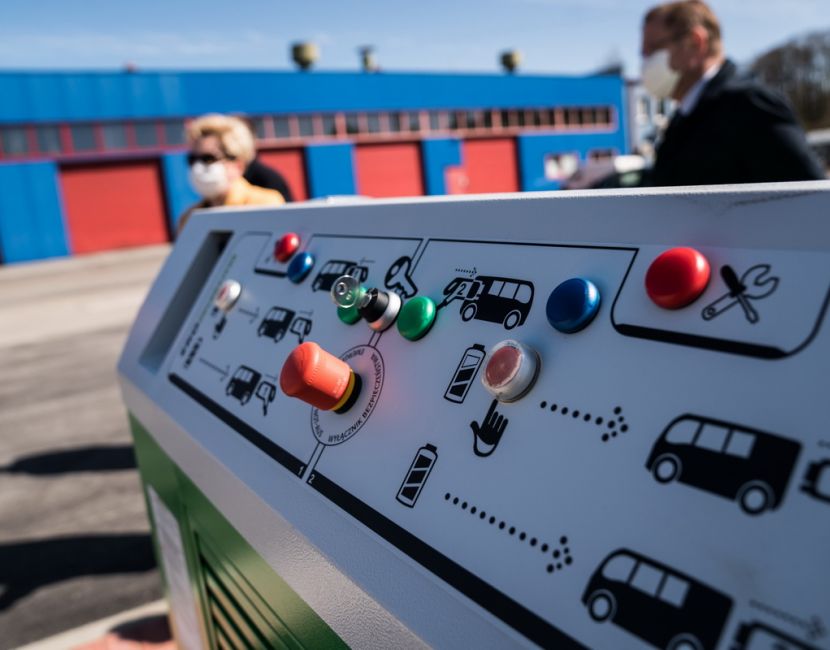 Link do artykułu - Ładowarki do autobusów w MZK