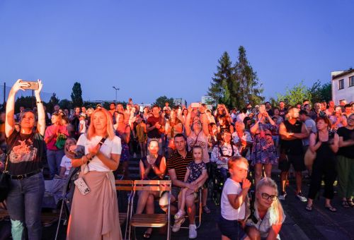 KOSMICZNA PODRÓŻ GULIWERA