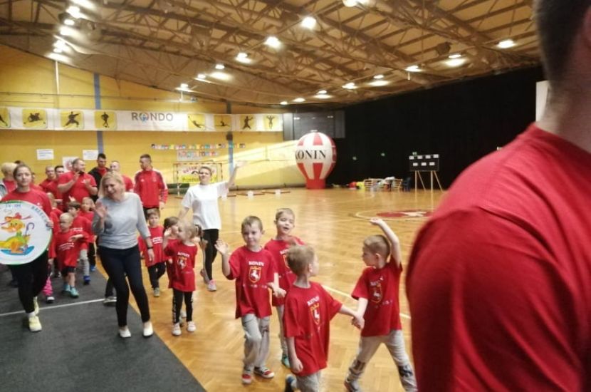 Link do artykułu - Sportowe zmagania z Bolkiem i Lolkiem