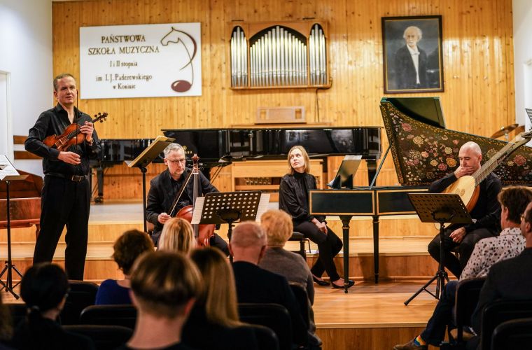 Link do artykułu - Muzyka dawna w PSM