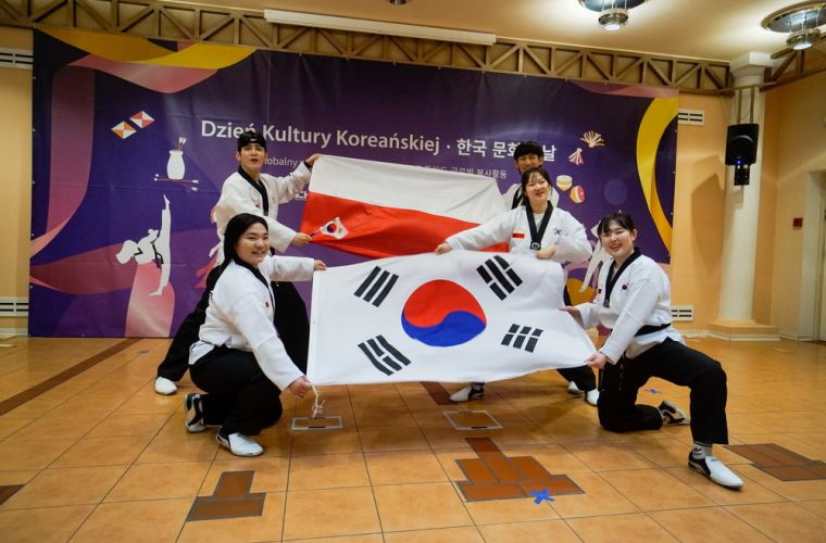 Link do artykułu -  Dzień Kultury Koreańskiej w ratuszu