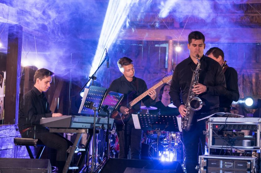 Link do artykułu - Jazz w stodole