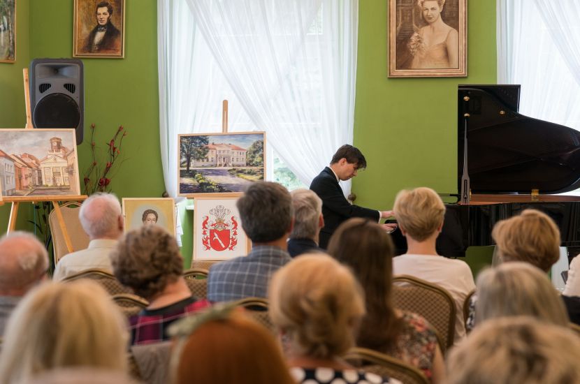 Link do artykułu - Chopin en Vacances w Żychlinie
