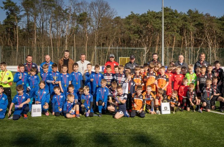 Sportowa zabawa i zbiórka na rzecz zwierząt