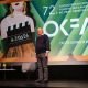 Na zdjęciu widzimy Marian Dziędziela podczas  Ogólnopolskiego Konkursu Filmów Amatorskich OKFA