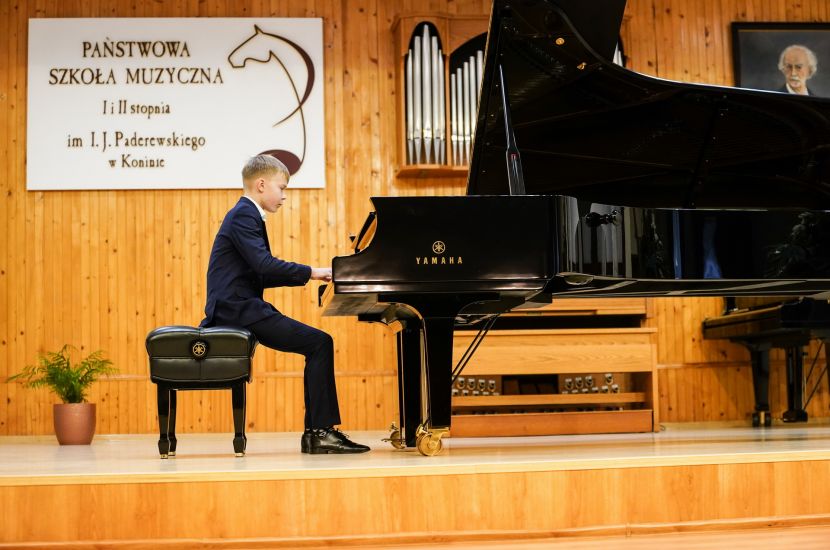 Link do artykułu - Młodzi pianiści rywalizują w „Muzyku”